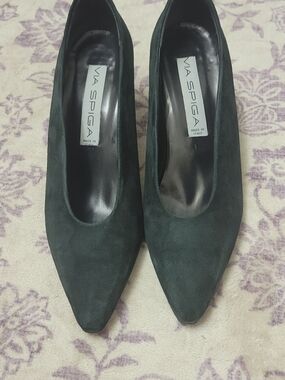 Via Spiga Dark Green Suede Pointed-Toe Pumps
